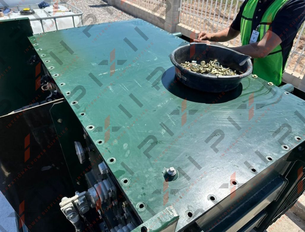 Estacionamiento Solar Collins Aerospace - PIXII Servicios